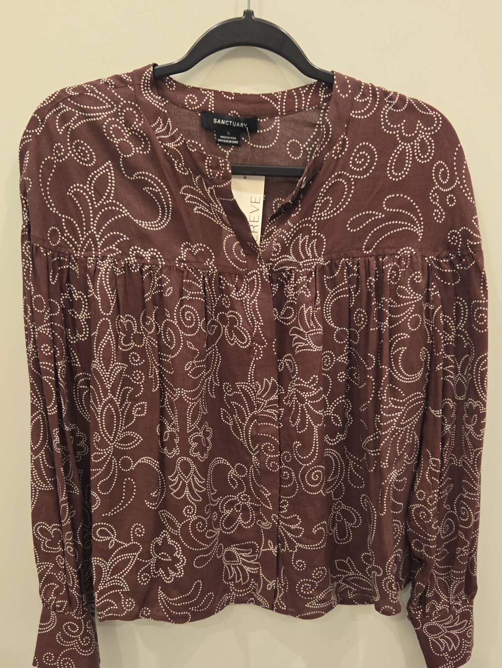 NWT Sanctuary Women’s Brown Printed Button-Front Blouson Top Size Small.